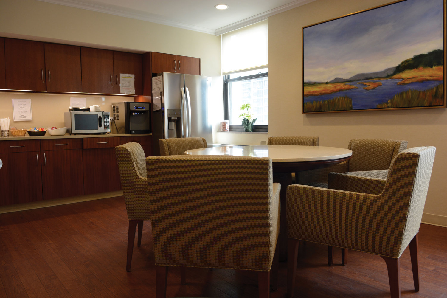 The kitchen and lounge is open to staff, patients and visitors to have a conversation or enjoy a quick bite to eat at Dawn Greene.